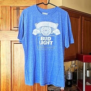 Men's blue Bud Light t-shirt